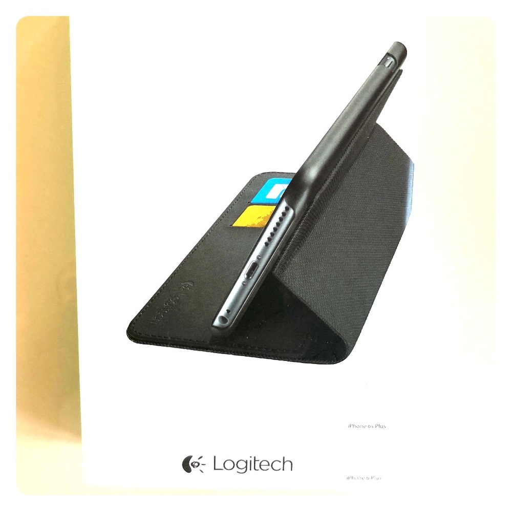 Flexible wallet case Logitech
